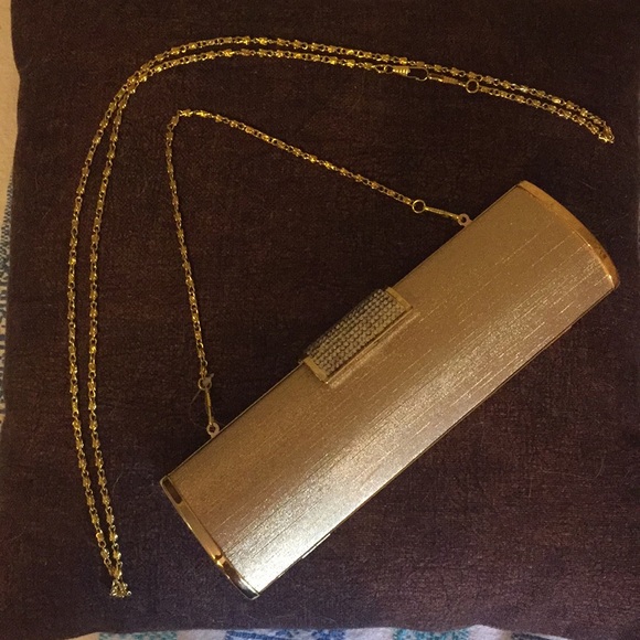 Golden Evening Clutch 🦋 - Picture 5 of 7